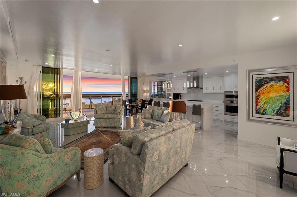 KALEA BAY TOWER 400 - Residential