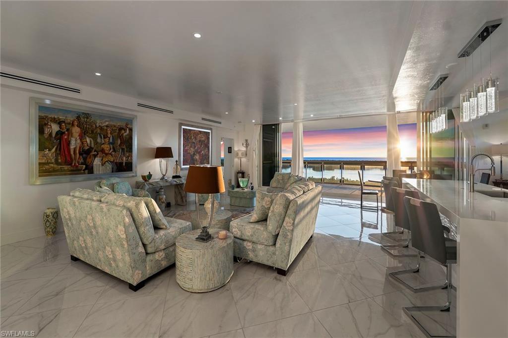 KALEA BAY TOWER 400 - Residential