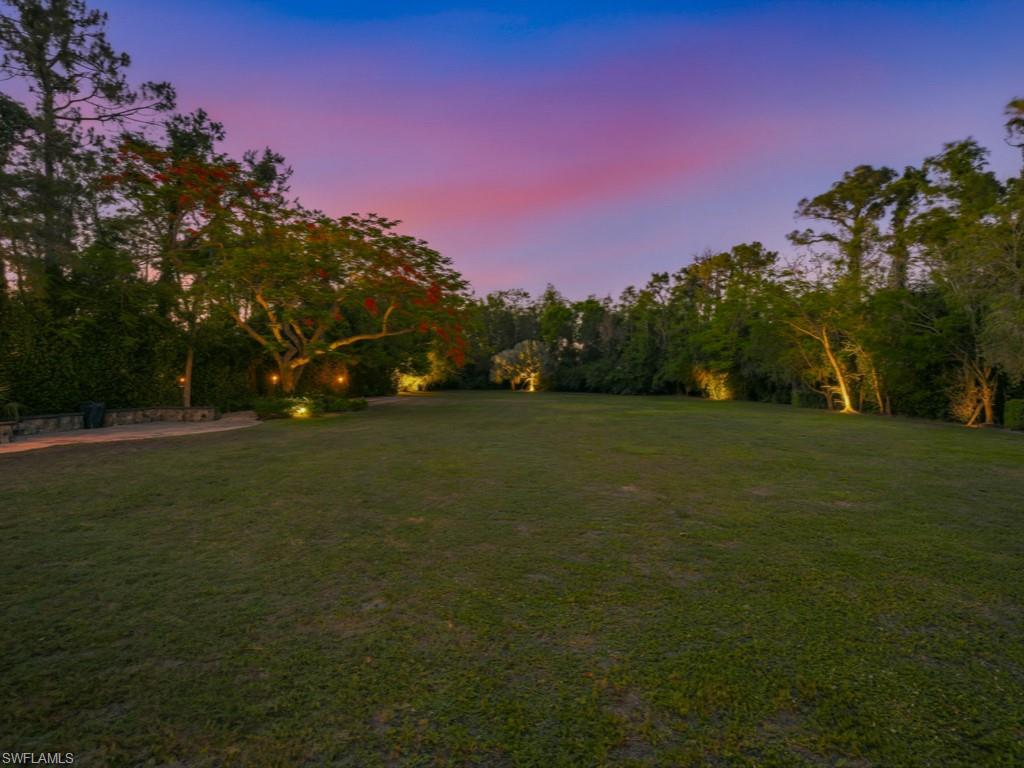 LIVINGSTON WOODS - Residential