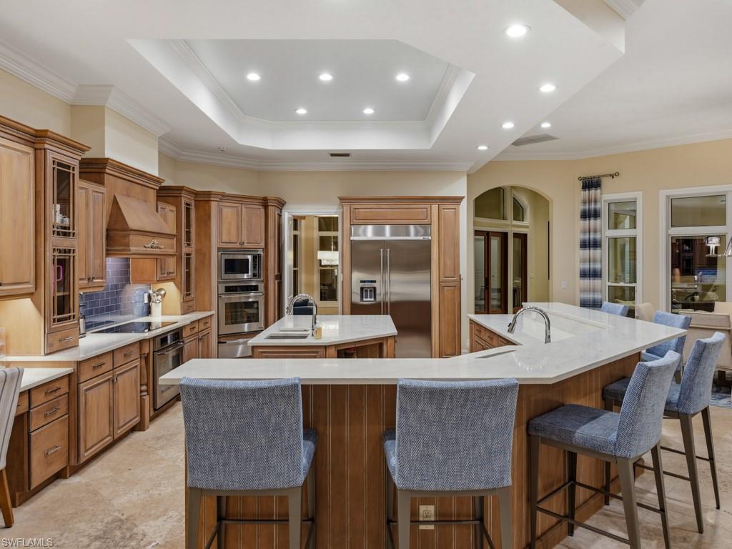 LIVINGSTON WOODS - Residential