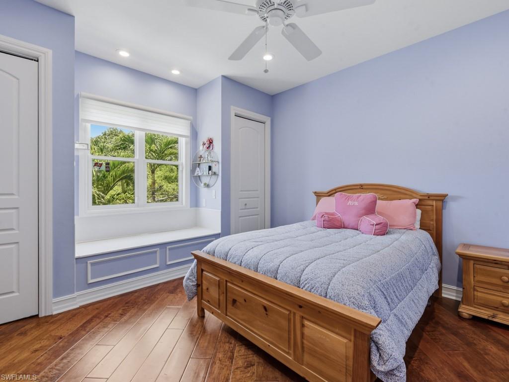 LIVINGSTON WOODS - Residential