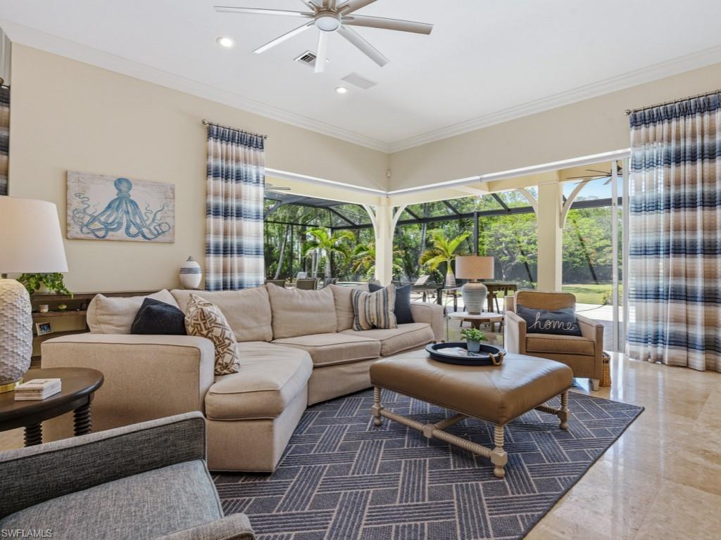 LIVINGSTON WOODS - Residential