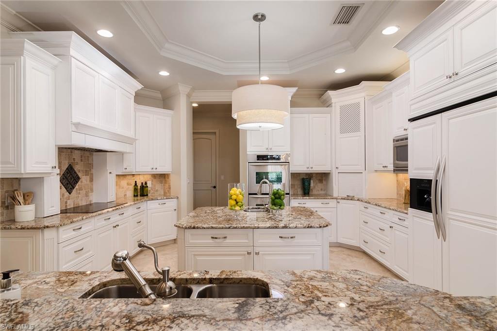 MOORINGS - Residential