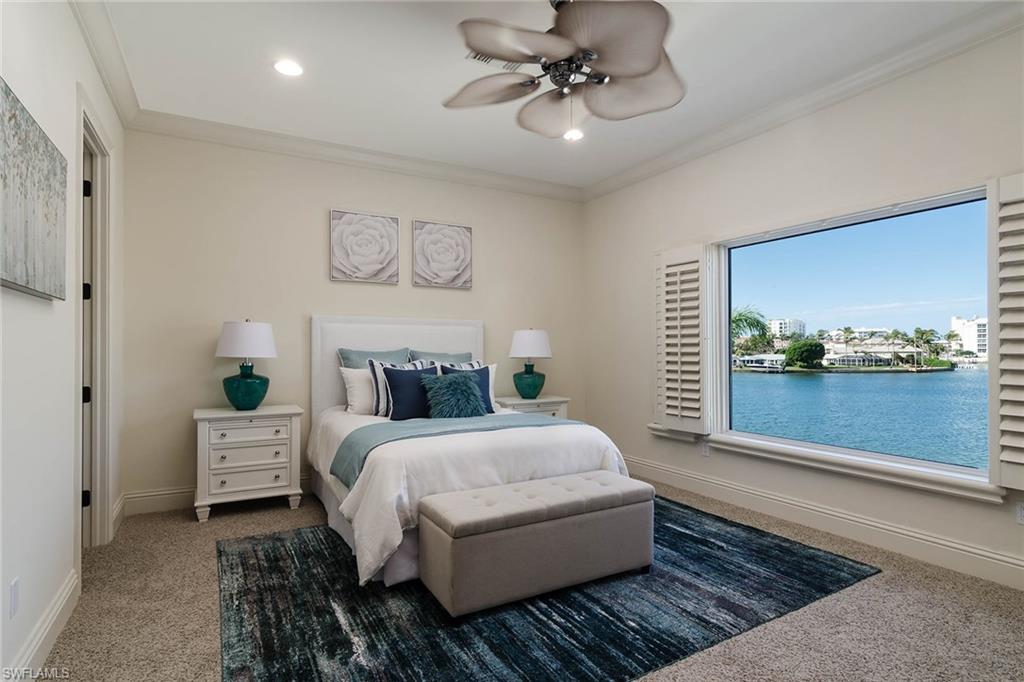 MOORINGS - Residential