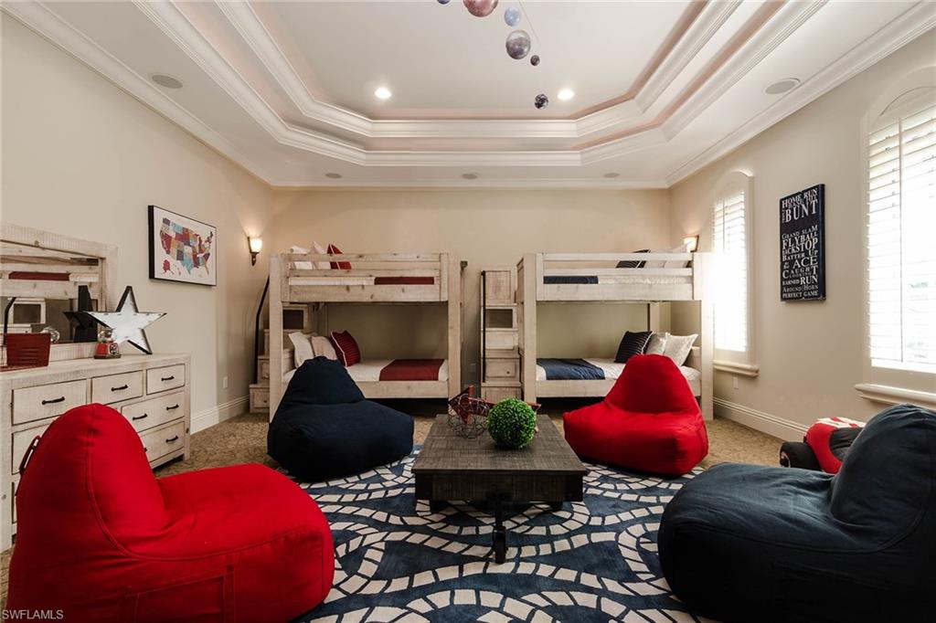 MOORINGS - Residential