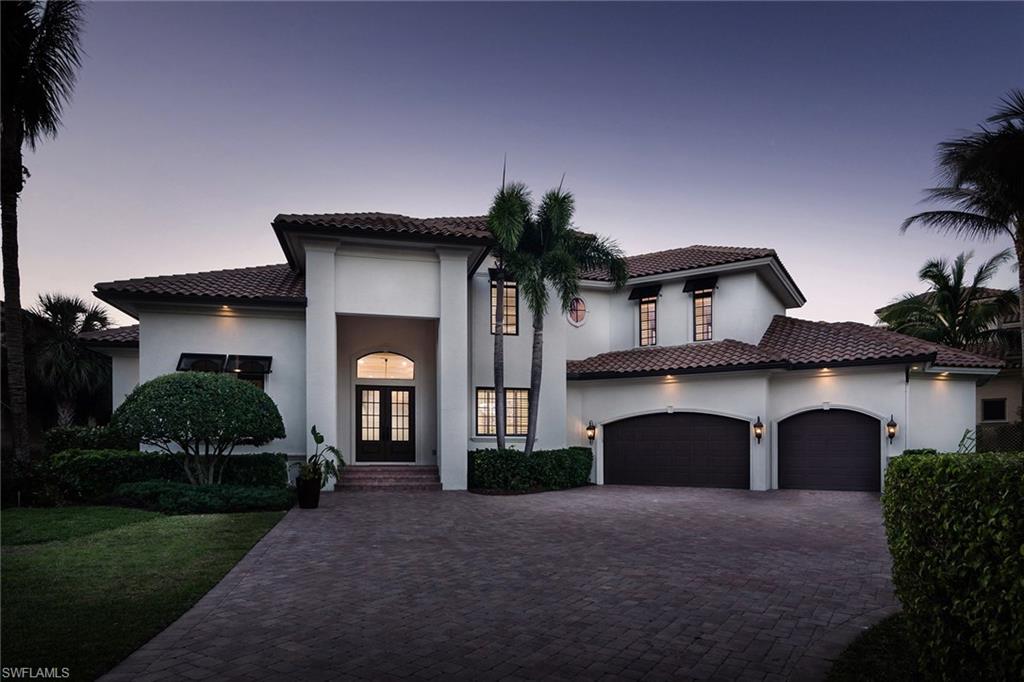 MOORINGS - Residential