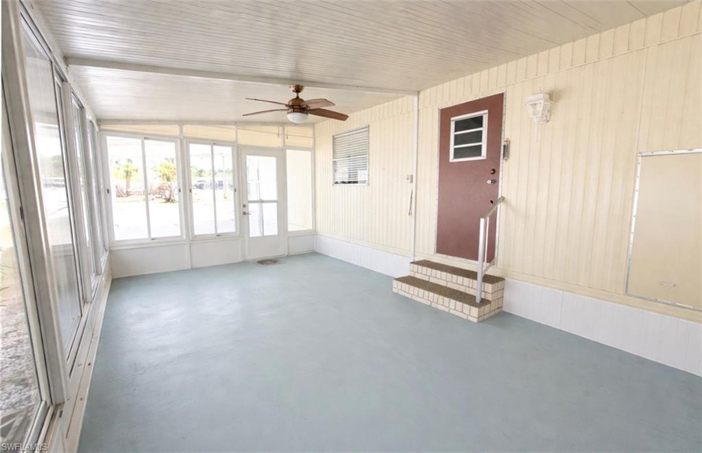 IMPERIAL HARBOR - Residential