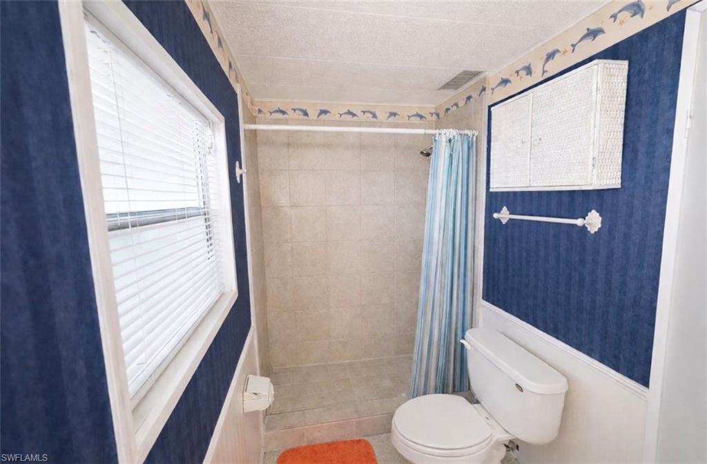 IMPERIAL HARBOR - Residential