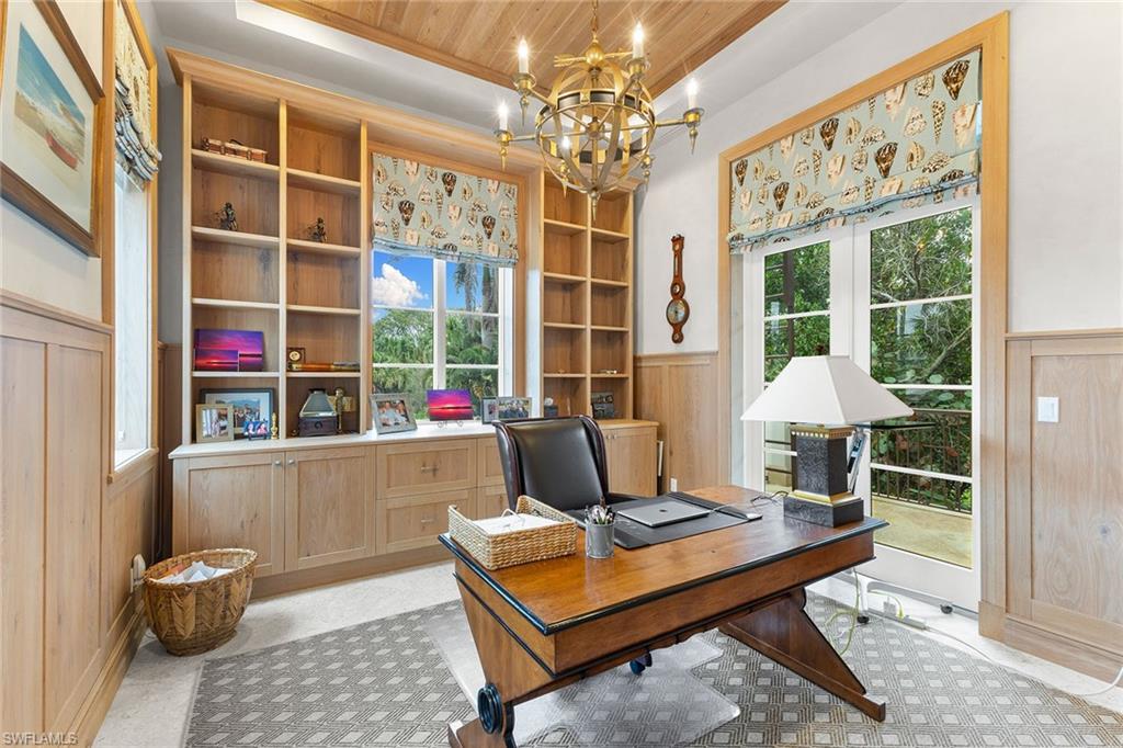 OLDE NAPLES - Residential