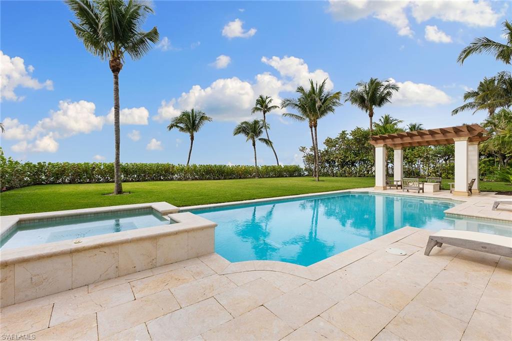 OLDE NAPLES - Residential