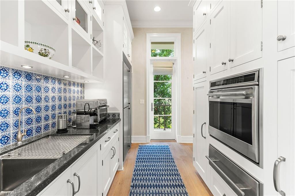 OLDE NAPLES - Residential