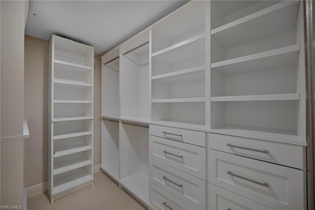 WILDERNESS COUNTRY CLUB - Residential