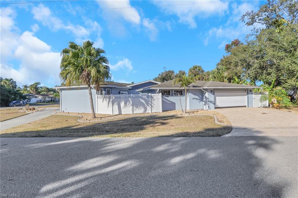 PORT CHARLOTTE - Residential