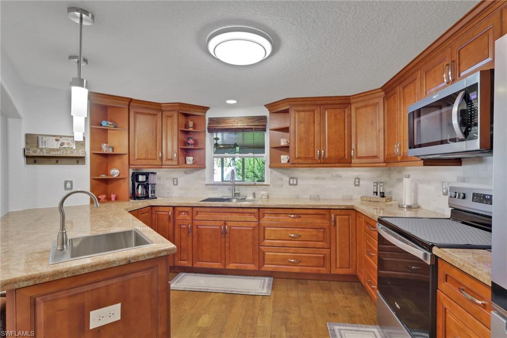 PORT CHARLOTTE - Residential