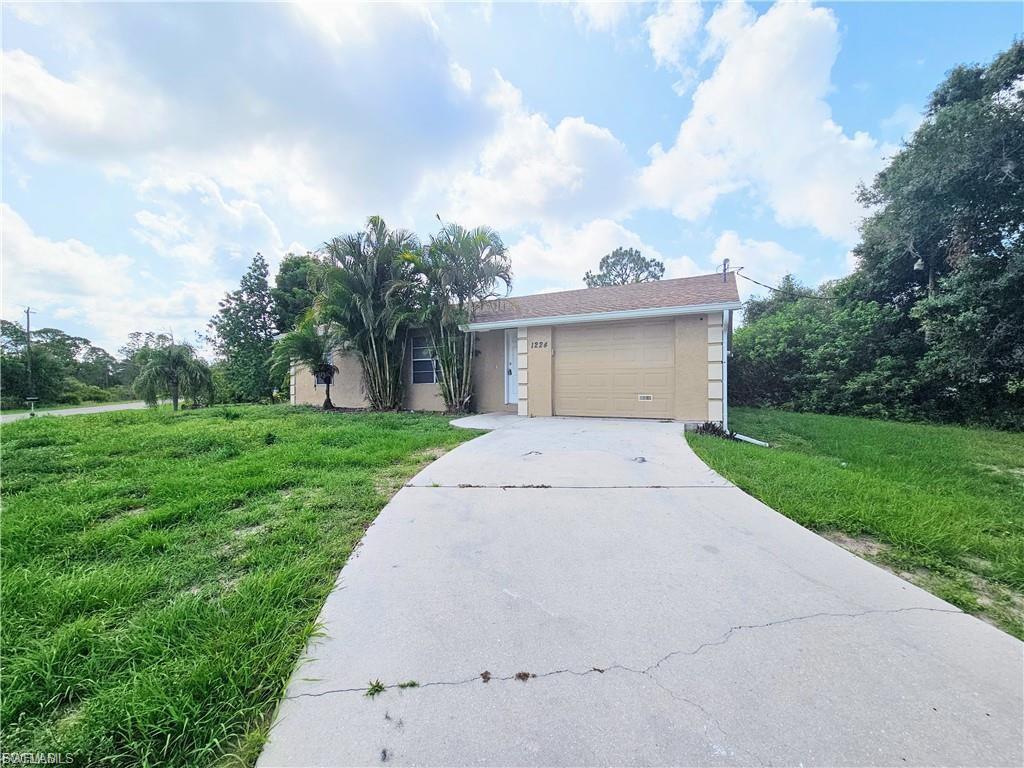 LEHIGH ACRES - Residential