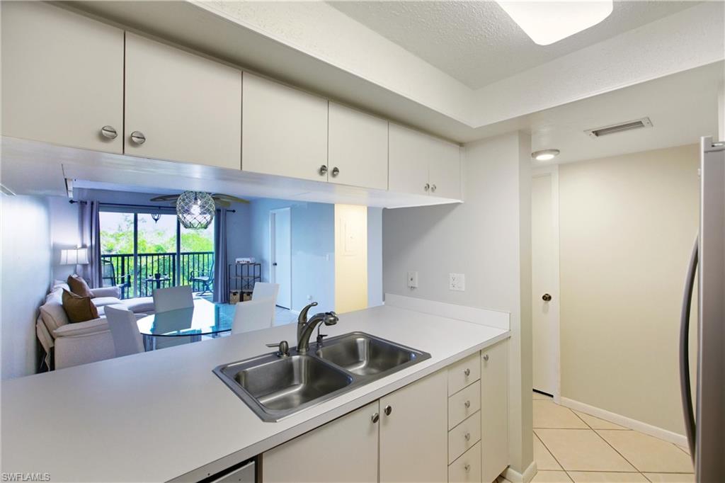 BONITA BEACH PLANTATION HOUSE - Residential