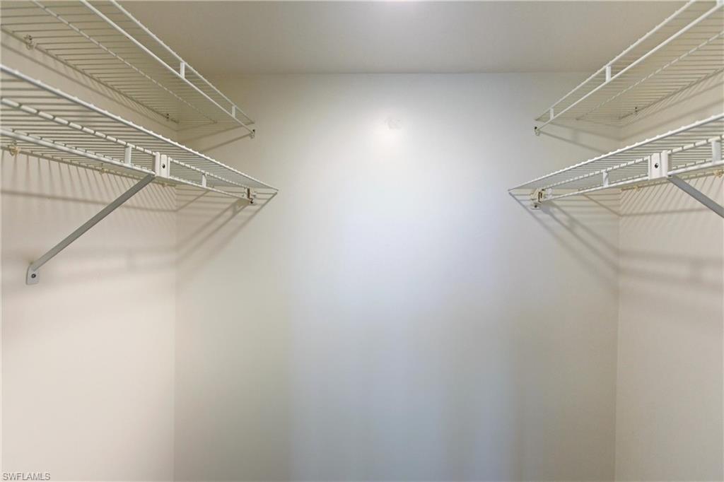 BONITA BEACH PLANTATION HOUSE - Residential