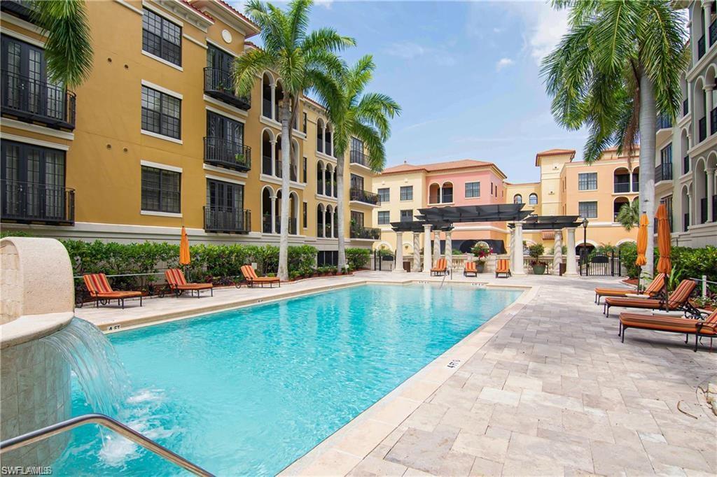 THE RESIDENCES AT COCONUT POINT - Residential Lease