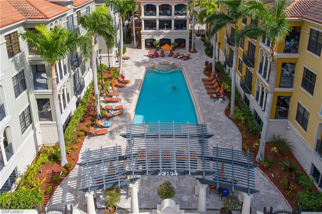 THE RESIDENCES AT COCONUT POINT - Residential Lease