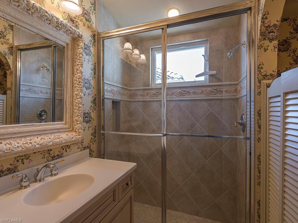 BANYAN COVE - Residential