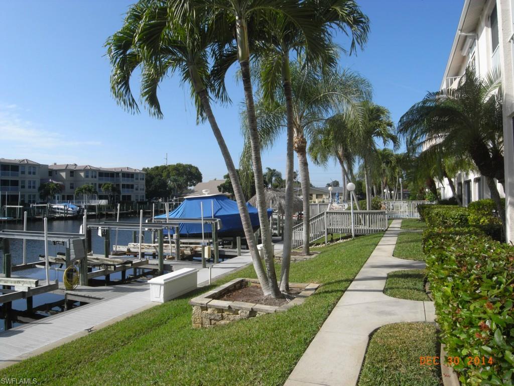 PARKWAY EAST - Residential