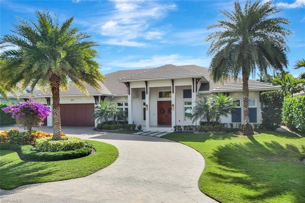 Photo of 680 Wedge DR, NAPLES, FL 34103 (MLS # 226001284)