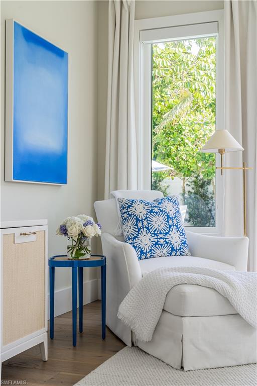 MOORINGS - Residential