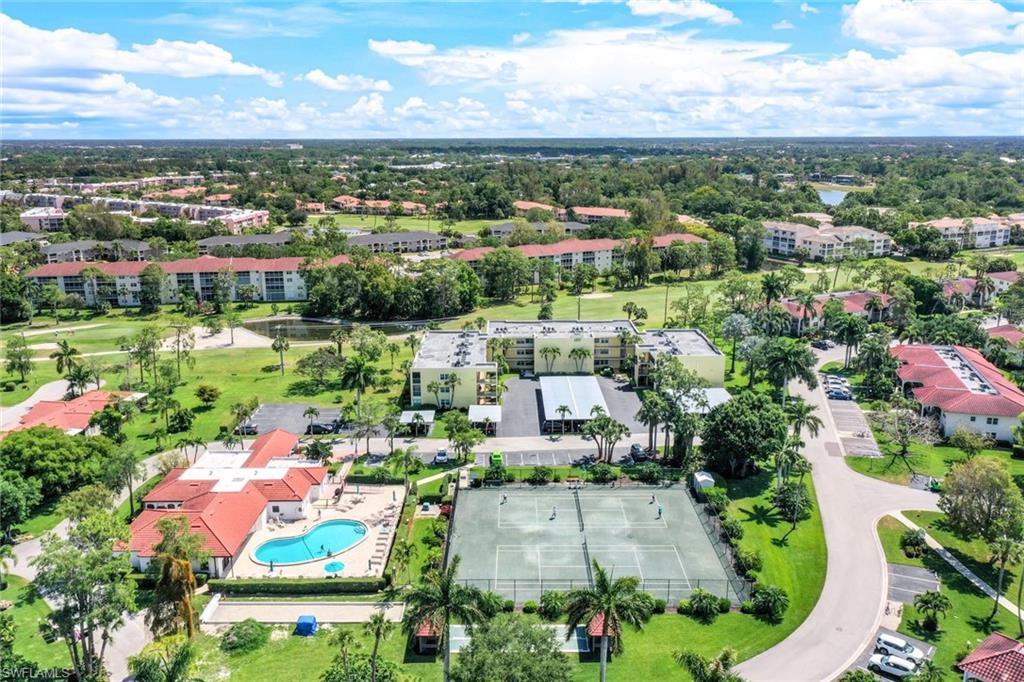 FOREST LAKES - Residential