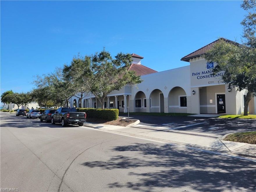 Located in one of the fastest growing cities in Southwest Florida. Class "B" Building. Ample parking with additional parking along the back of the property. CAM is currently $6.60 PSF.