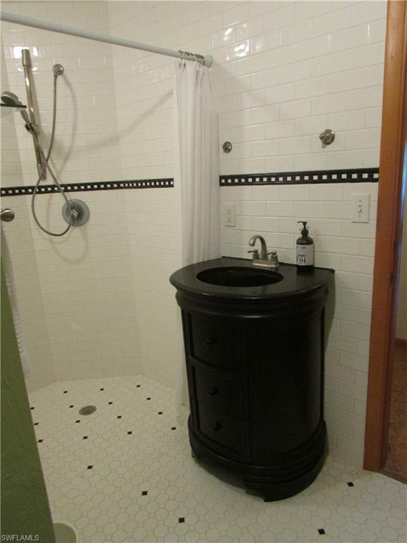 FORT DENAUD ACRES - Residential