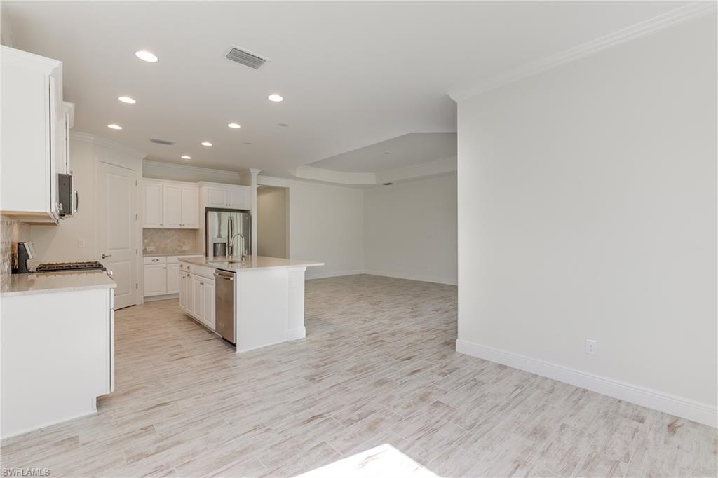 CYPRESS WALK - Residential