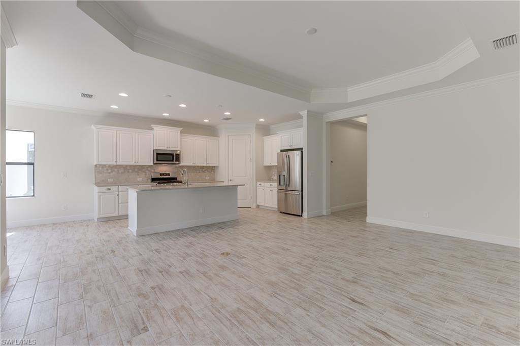 CYPRESS WALK - Residential