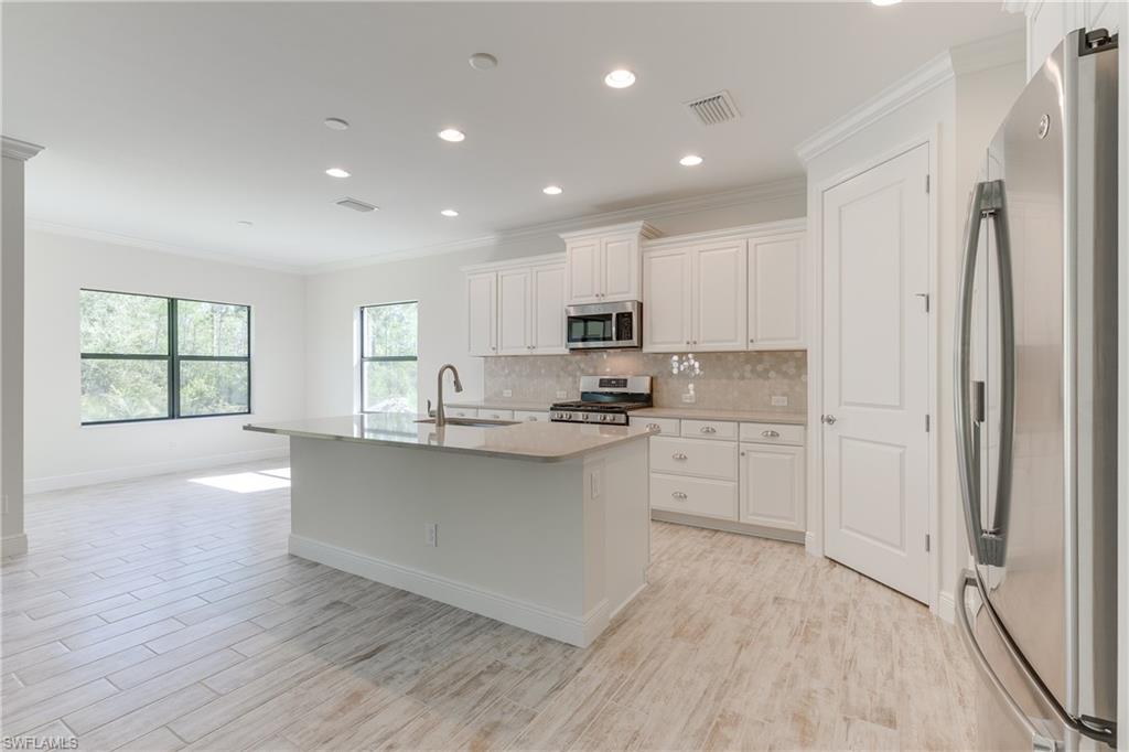 CYPRESS WALK - Residential