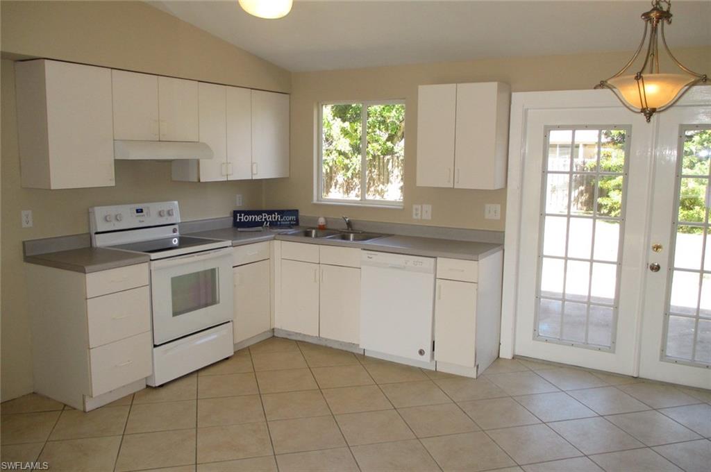 GOLDEN GATE CITY - Residential