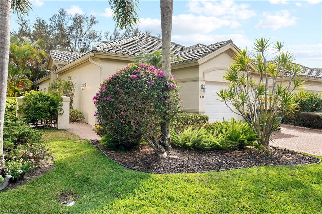 VILLA VISTANA - Residential