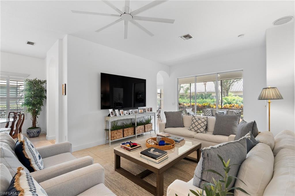 VILLA VISTANA - Residential