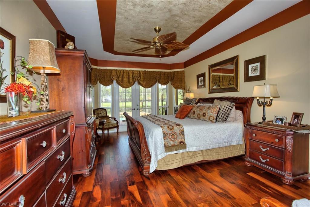 MAHOGANY RUN - Residential