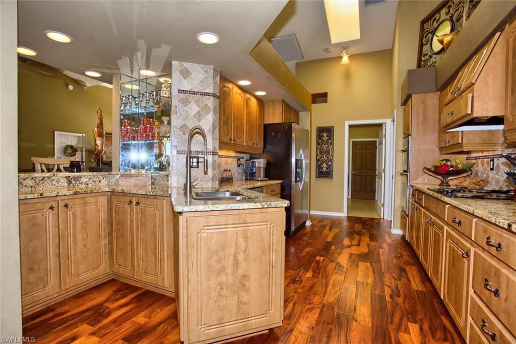 MAHOGANY RUN - Residential