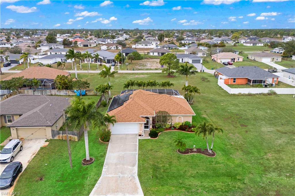 CAPE CORAL - Residential