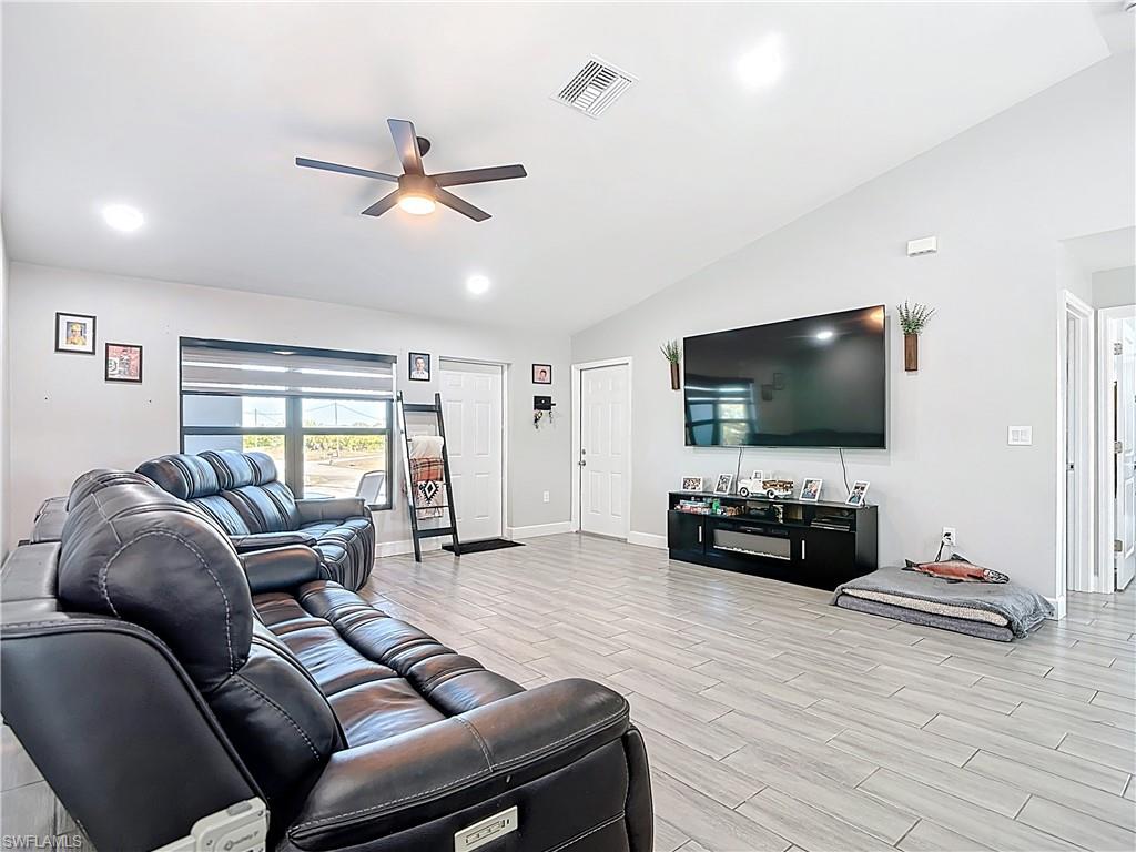 PORT LABELLE - Residential