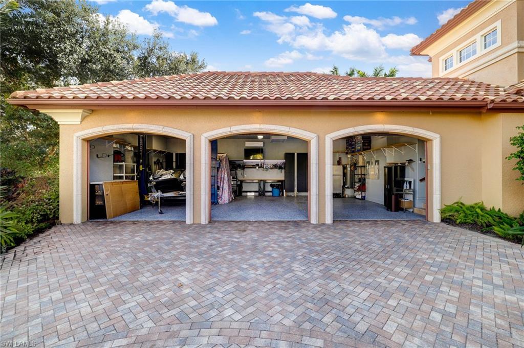 WALDENS RIVIERA ESTATES - Residential