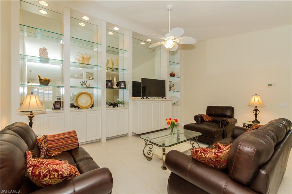 ISLAND WALK - Residential