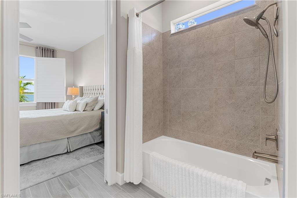 EDGEWATER - Residential