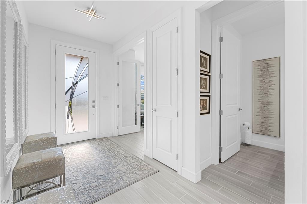 EDGEWATER - Residential