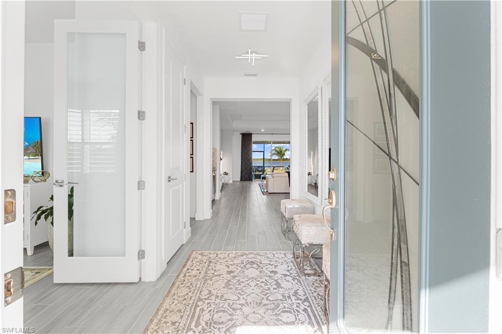 EDGEWATER - Residential