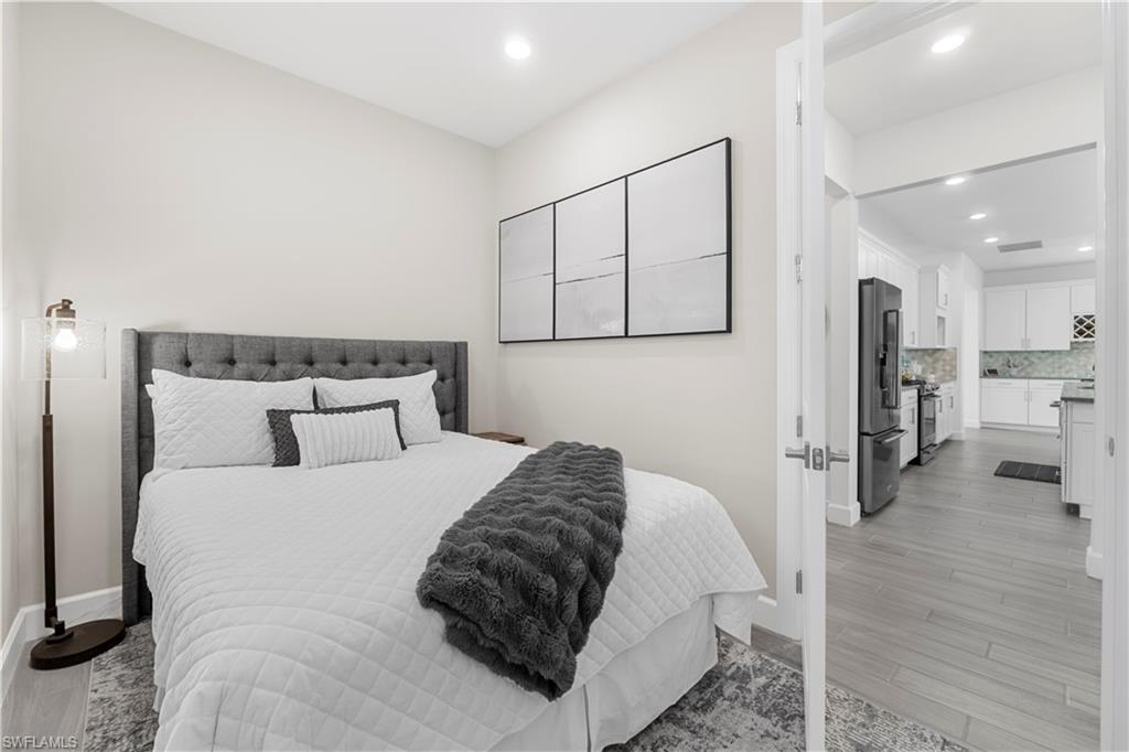 EDGEWATER - Residential