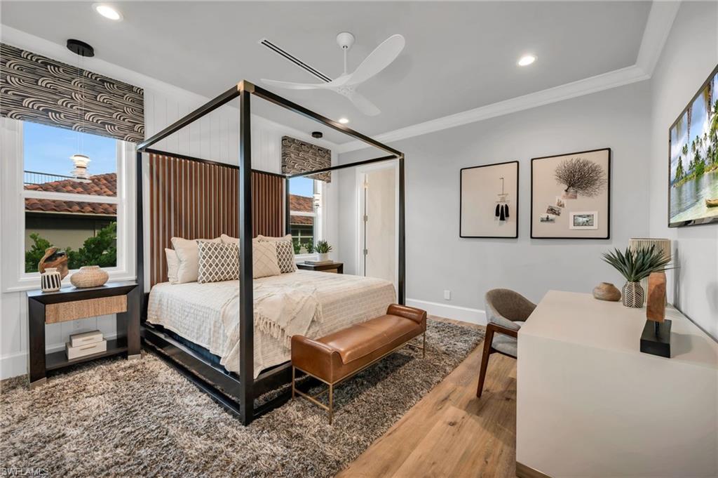 TOWN AND RIVER - Residential