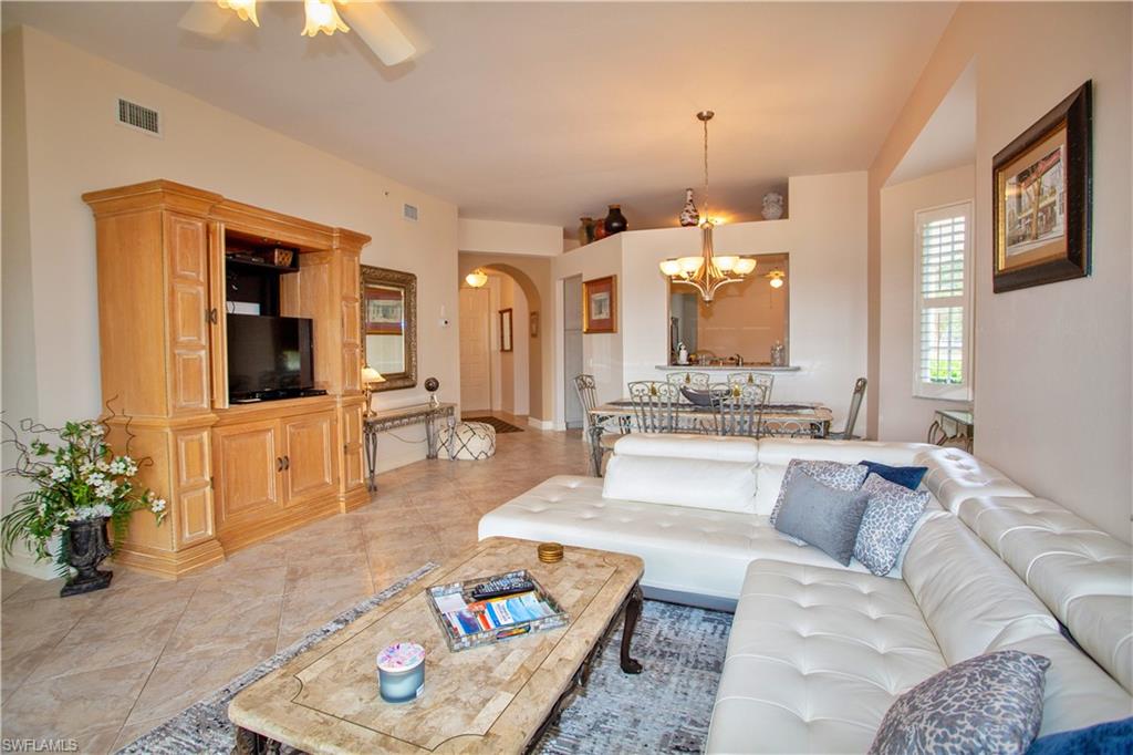 BREAKWATER - Residential Lease