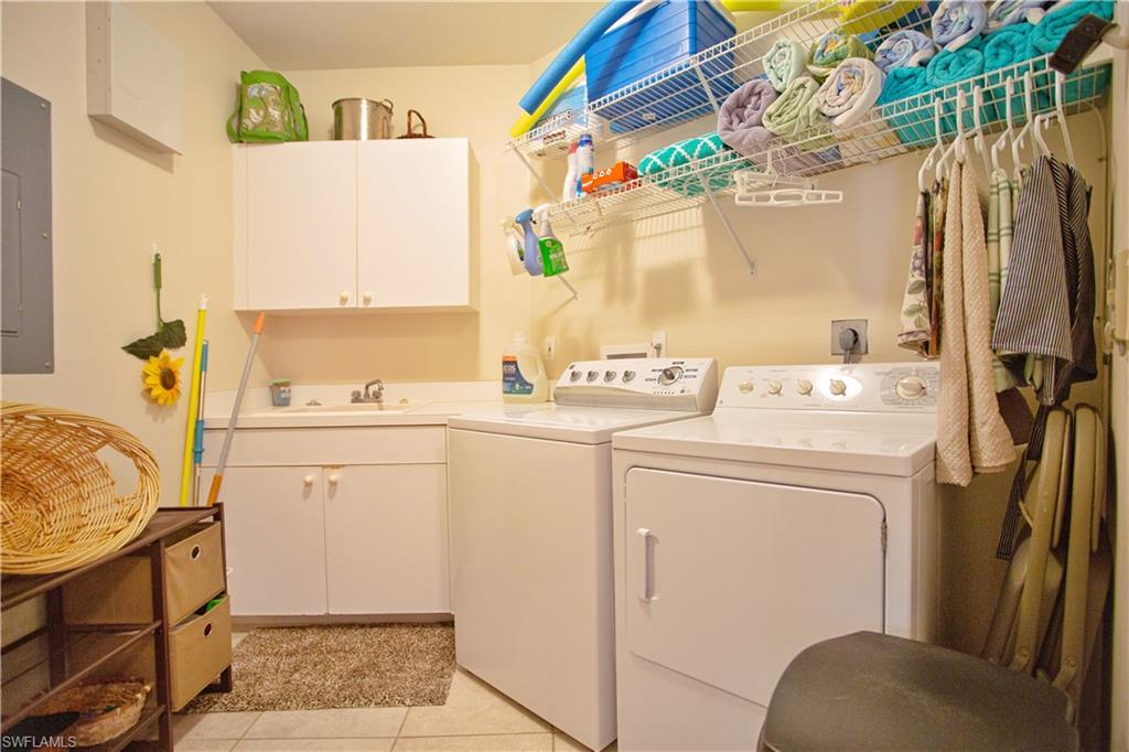 BREAKWATER - Residential Lease