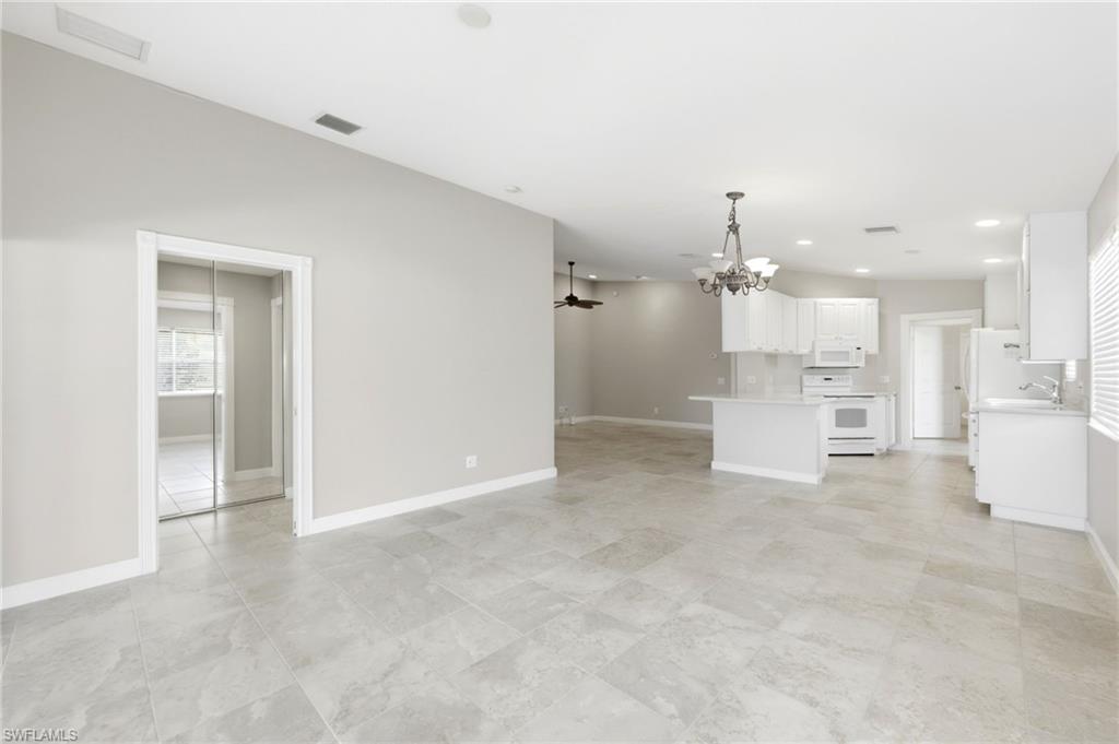 VERONA WALK - Residential Lease